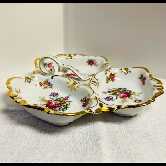 Divided dish - Picture 3 of 3